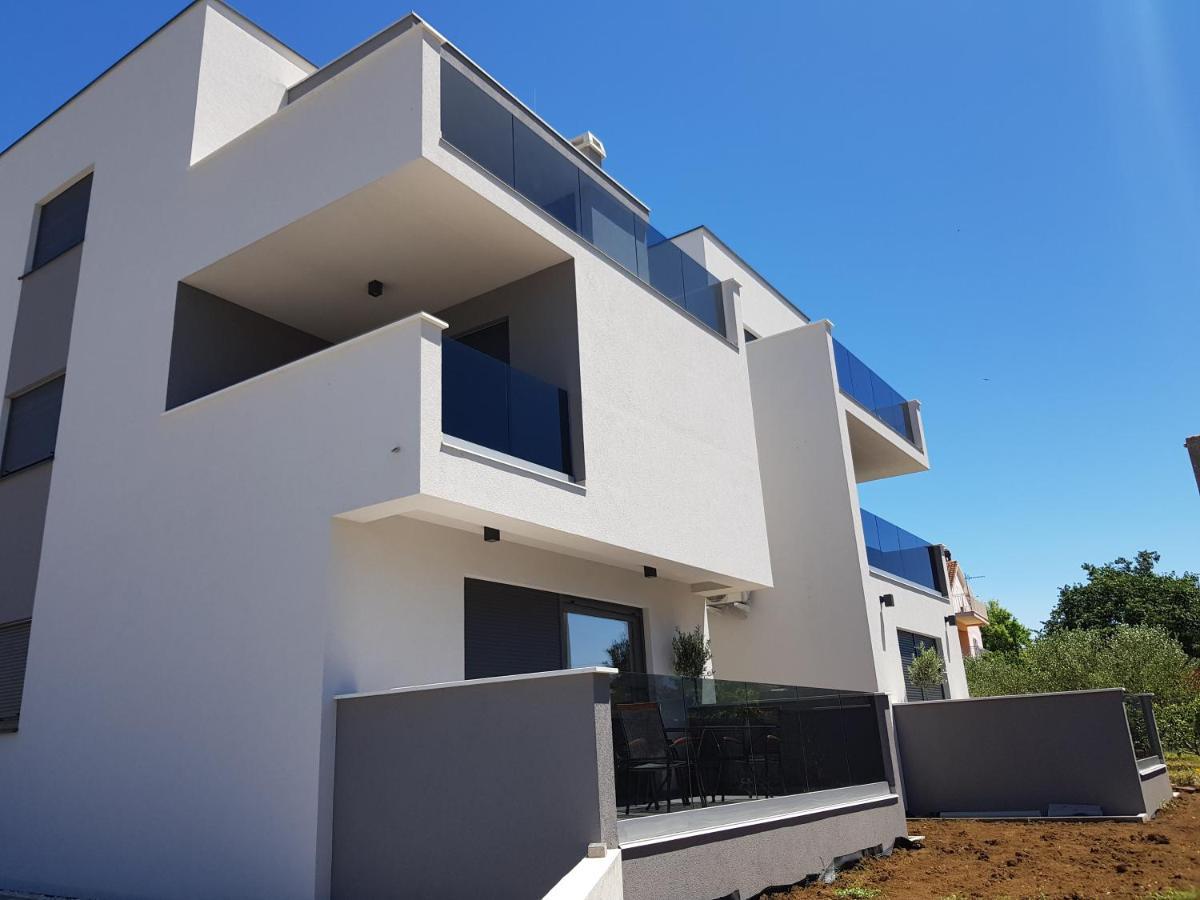 Vila Maslina - Apartman 3 Zára Kültér fotó