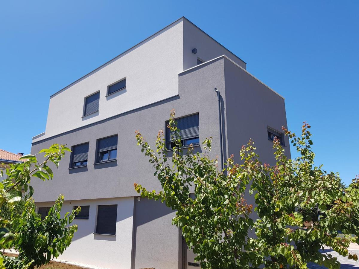 Vila Maslina - Apartman 3 Zára Kültér fotó