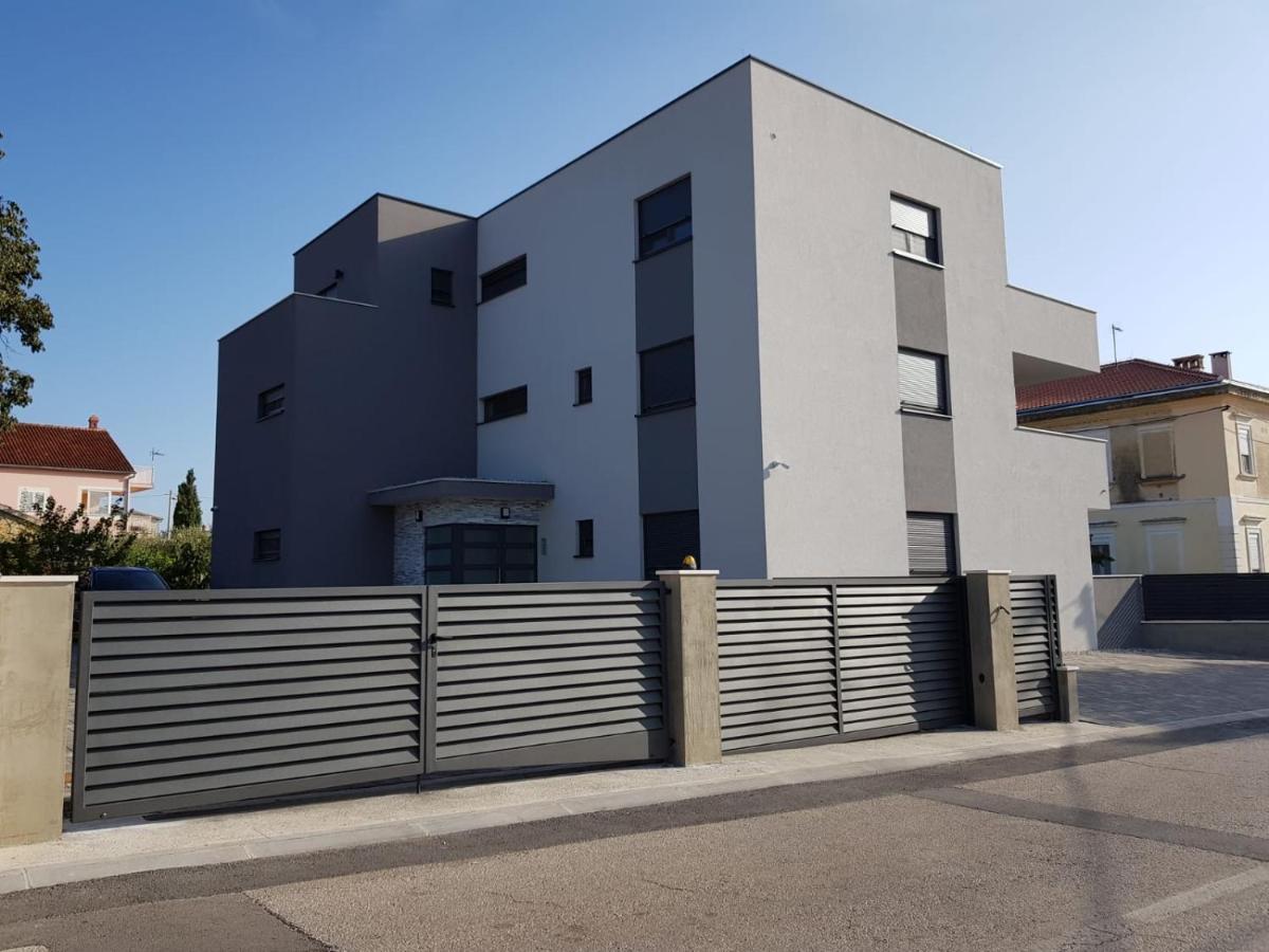 Vila Maslina - Apartman 3 Zára Kültér fotó